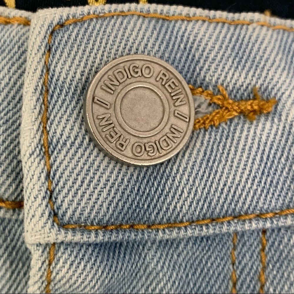 Indigo Rein Recycled Super High Rise Distressed Denim Bermuda Shorts, Size 11/29 - Picture 4 of 12